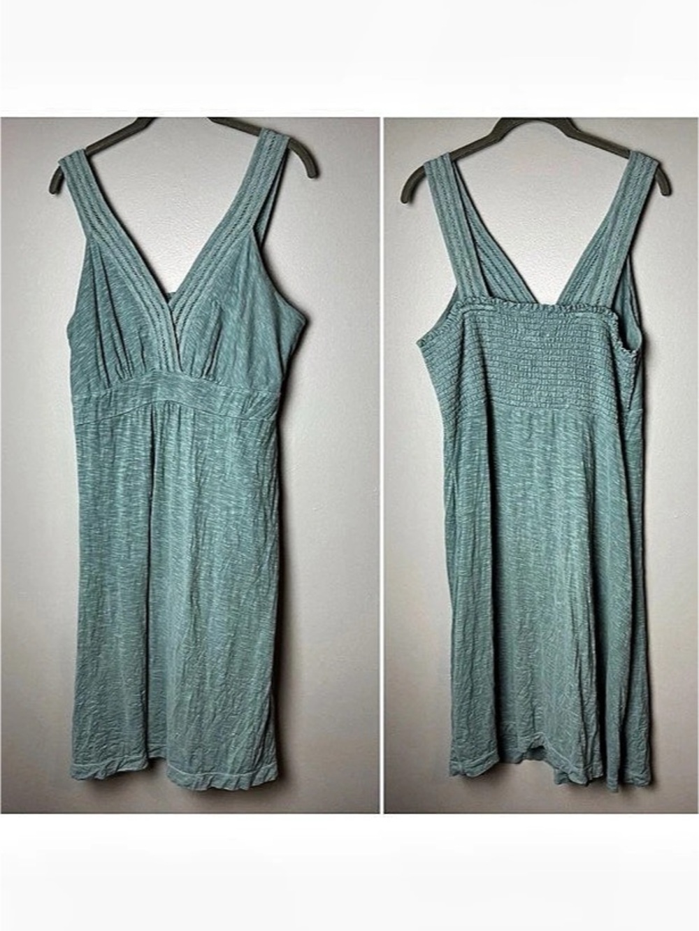 Tommy Bahama Relax Dress Sz Large Aqua Blue 100% Cotton Smocked Sundress V-Neck